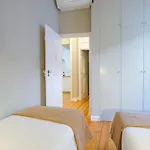 Cozy 1st Floor Flat Chiado District With Balconies And Ac 19th Century Building Апартаменты *